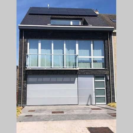 Nieuwbouw Appartement Op 450 Meter Van Het Strand. Bredene Ngoại thất bức ảnh